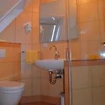 Garni Und Zur Krone Πανσιόν 3*
