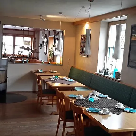 Garni Und Zur Krone Pensjonat