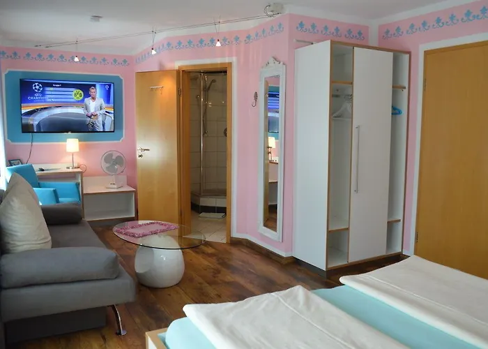 Vendégház Garni Und Zur Krone