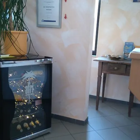 Garni Und Zur Krone Guest house